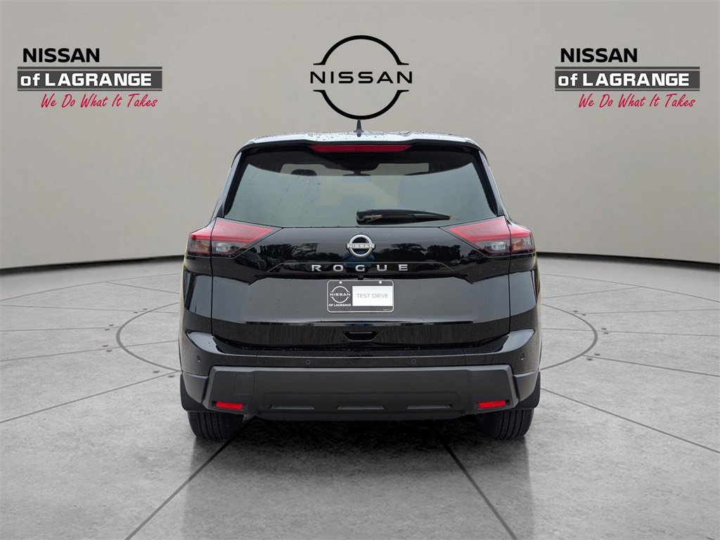 New 2026 Nissan Rogue S image 6