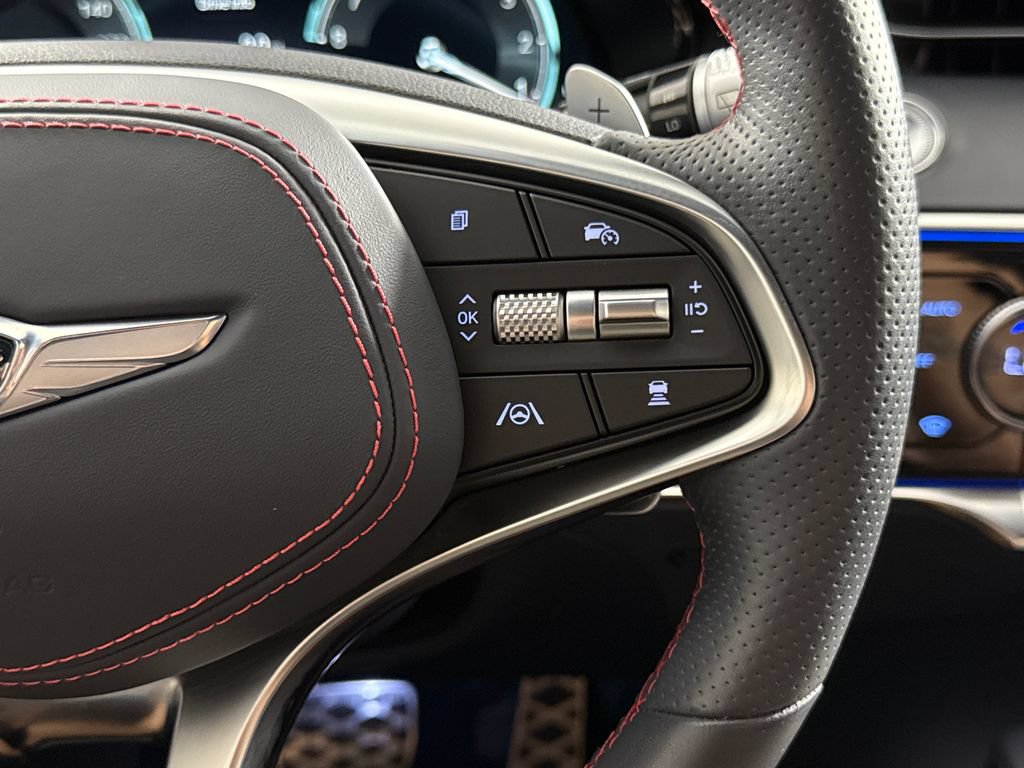 Certified 2024 Genesis GV70 2.5T w/ Sport Prestige Package AWD/4WD image 19