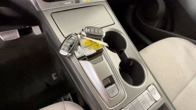 Used 2023 Hyundai Kona SE FWD image 26