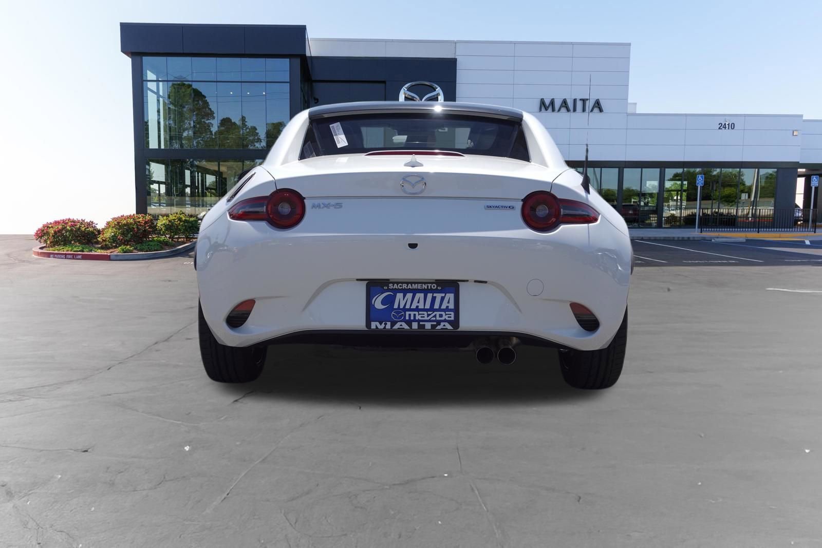 New 2026 MAZDA MX-5 Miata RF Grand Touring w/ Weather Package RWD image 5