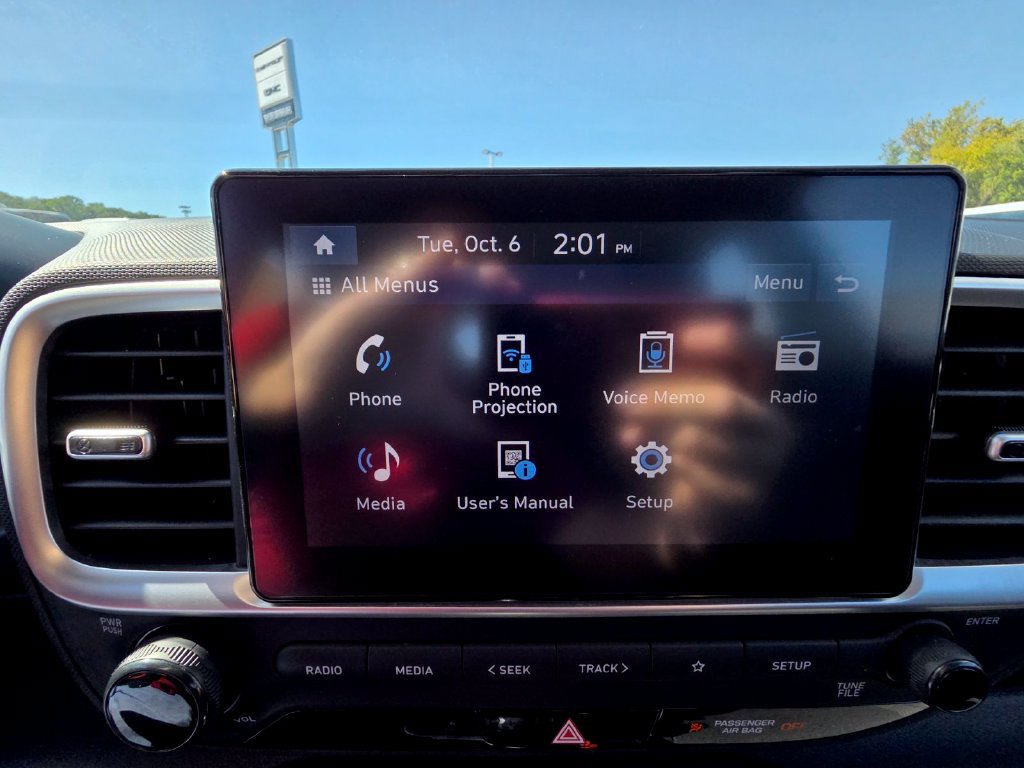 Used 2023 Hyundai Venue SEL FWD image 20