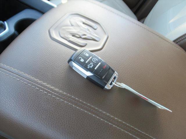 Used 2023 RAM 3500 Laramie image 37