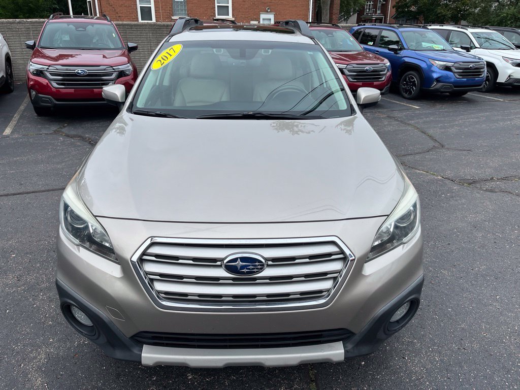 Used 2017 Subaru Outback 2.5i Limited AWD/4WD image 9