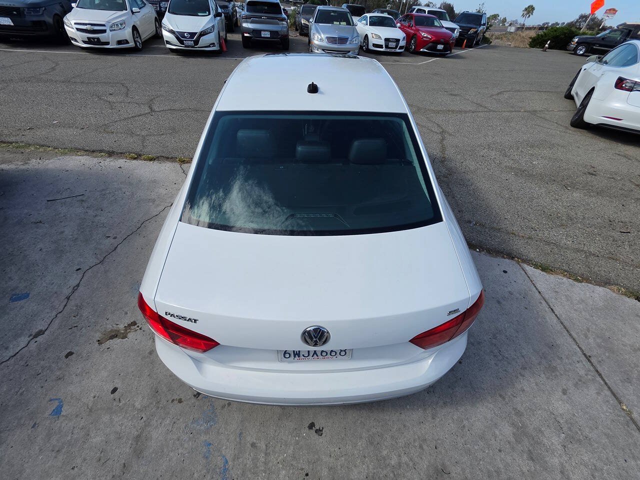 Used 2012 Volkswagen Passat 2.5 SEL Premium FWD image 15