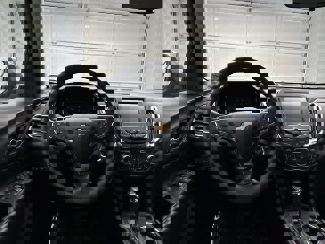 Used 2018 Chevrolet Equinox LT image 12