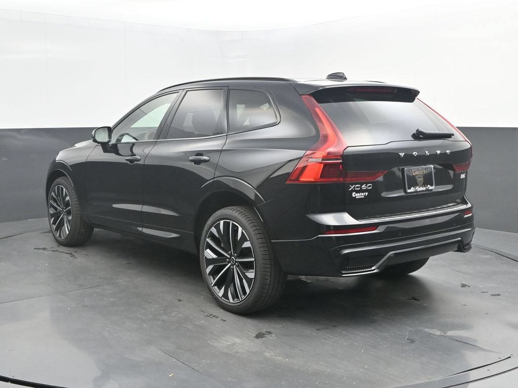 New 2026 Volvo XC60 B5 Ultra w/ Climate Package AWD/4WD image 3