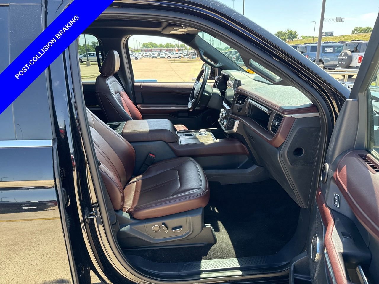 Used 2022 Ford Expedition Limited RWD image 15