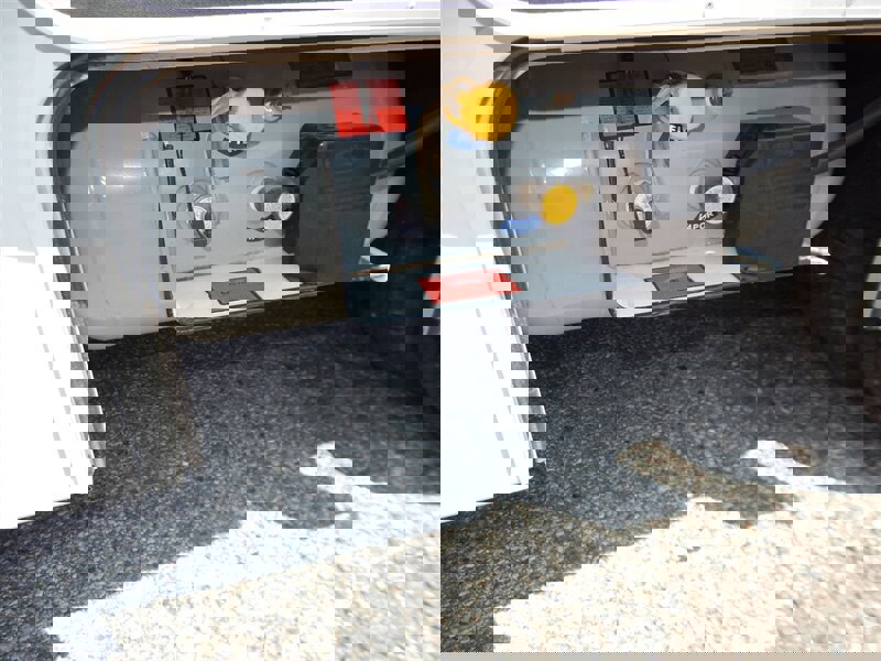 Used 2022 Ford E-450 and Econoline 450 Super Duty w/ Motorhome Prep Package image 16