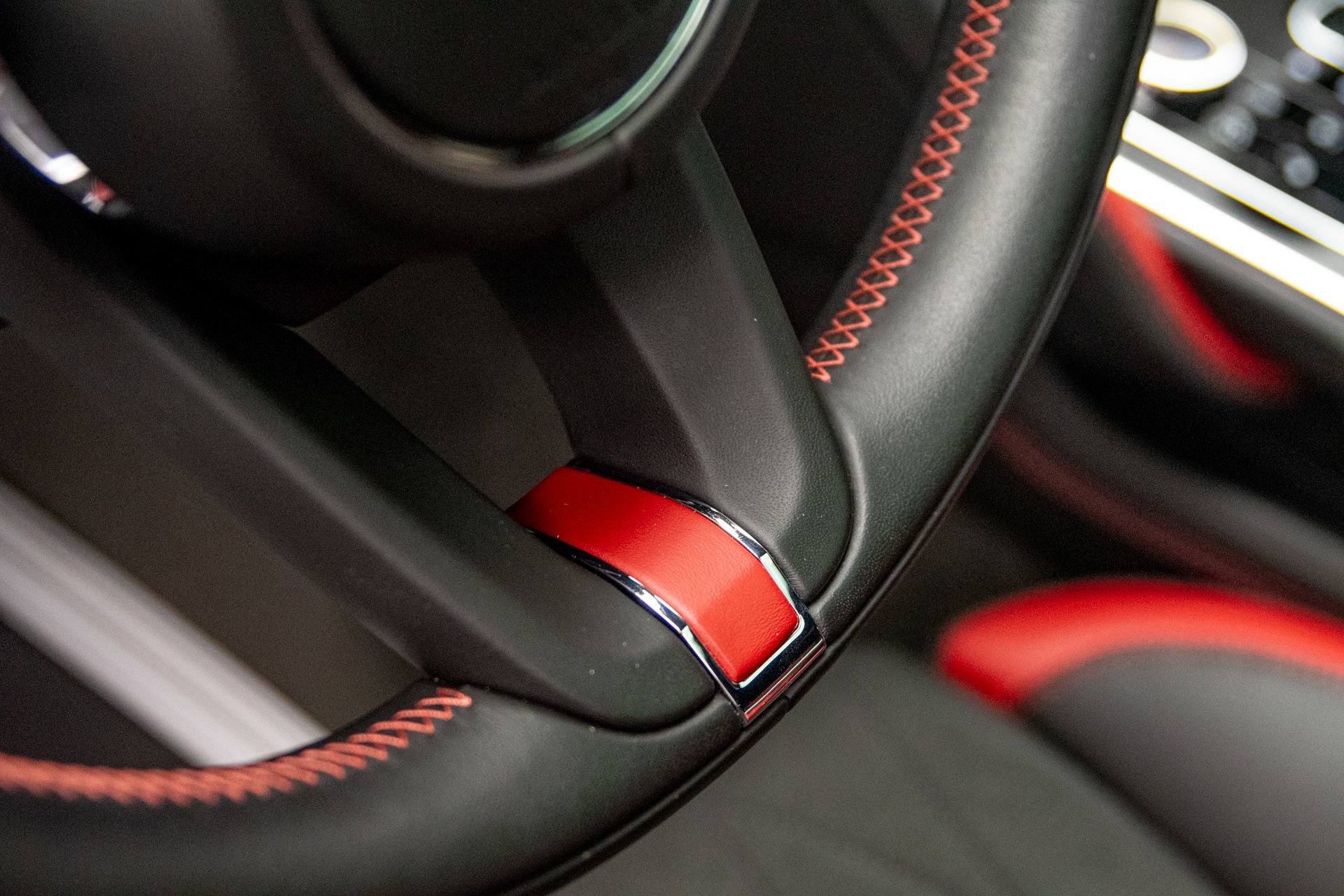 Used 2023 Bentley Flying Spur W12 image 20