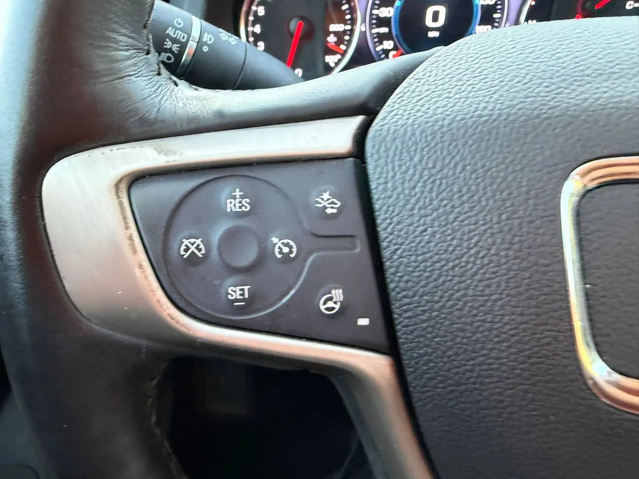 Used 2017 GMC Acadia Denali w/ Technology Package AWD/4WD image 21