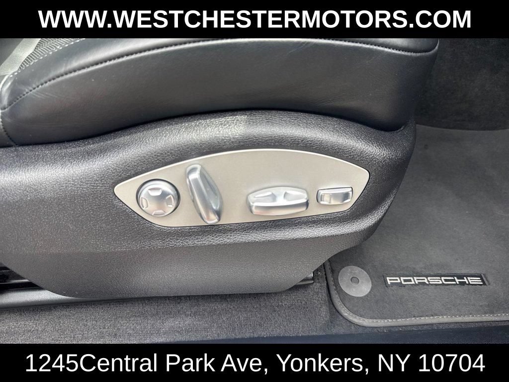 Used 2021 Porsche Macan S AWD/4WD image 18
