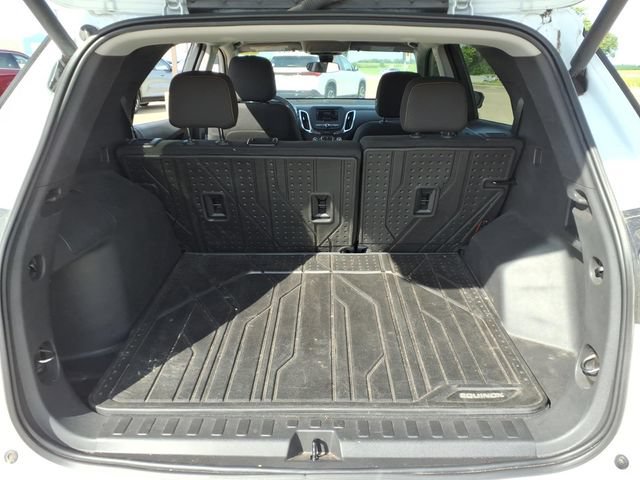 Used 2024 Chevrolet Equinox LT w/ LPO, Floor Liner Package FWD image 20
