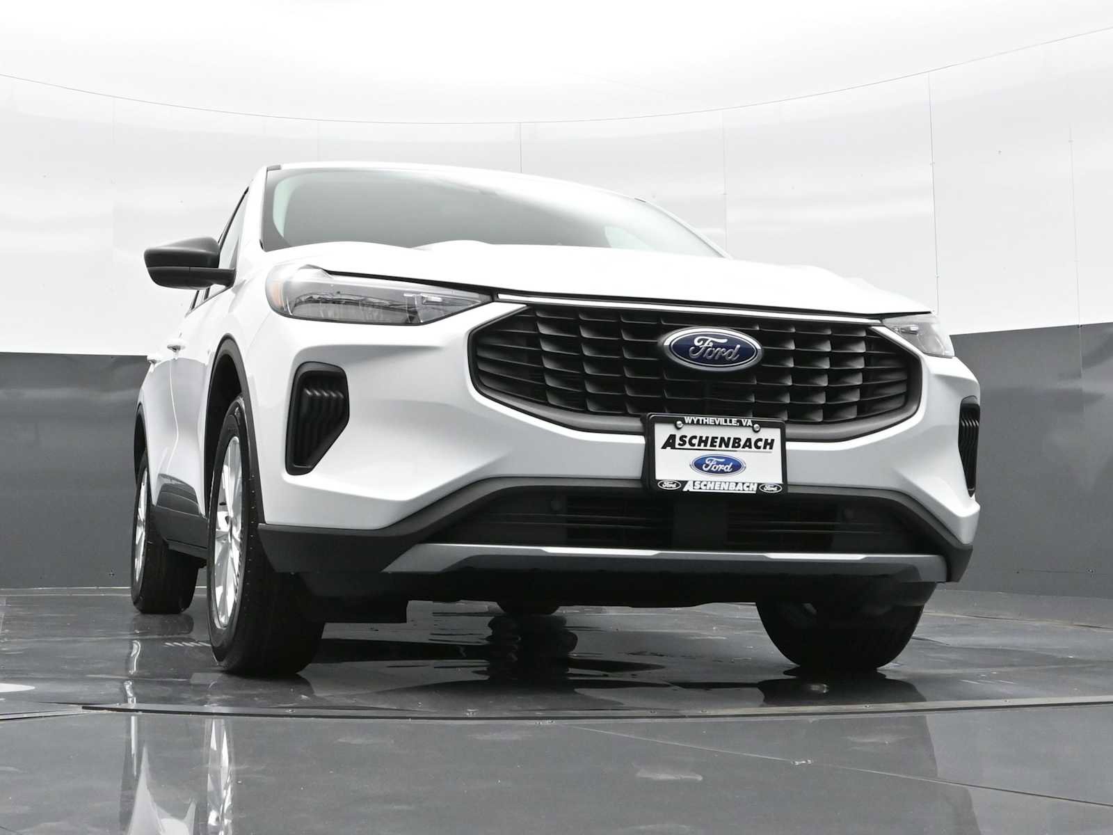 New 2024 Ford Escape Active w/ Cold Weather Package image 19