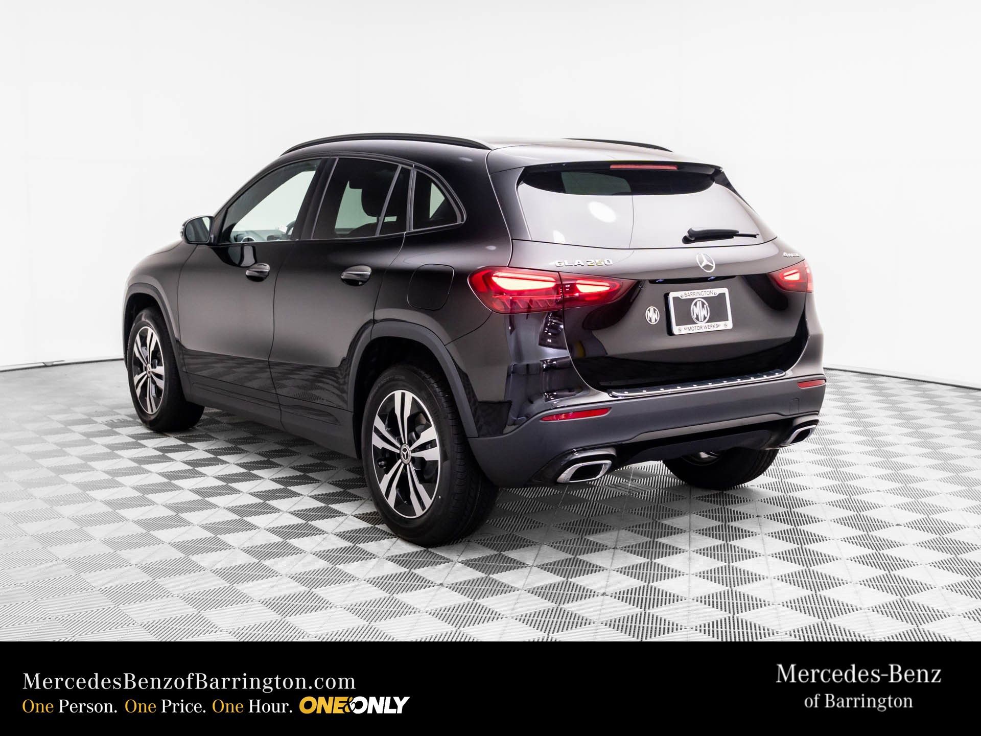 New 2026 Mercedes-Benz GLA 250 4MATIC video 3