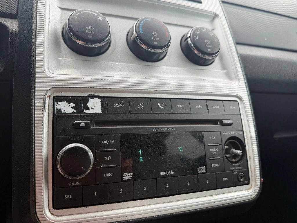 Used 2009 Dodge Journey SXT FWD image 24