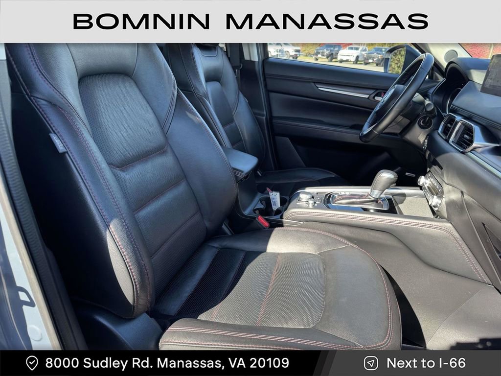 Used 2024 MAZDA CX-5 Carbon Edition image 9