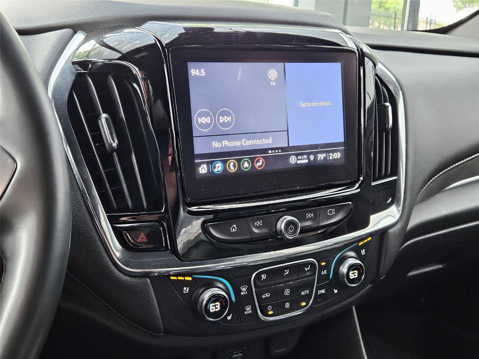 Used 2023 Chevrolet Traverse High Country AWD/4WD image 16