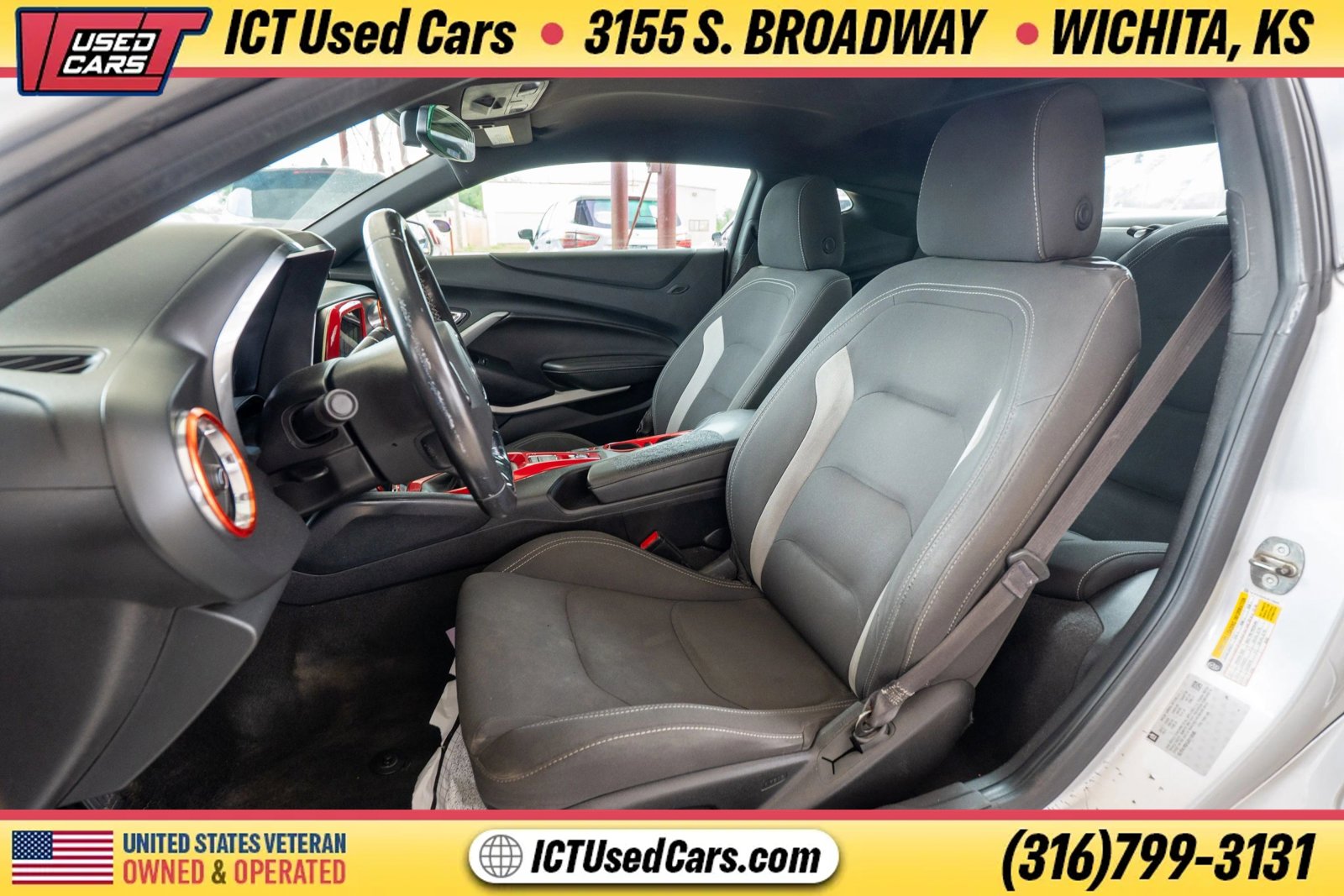 Used 2018 Chevrolet Camaro LS w/ Technology Package RWD image 7