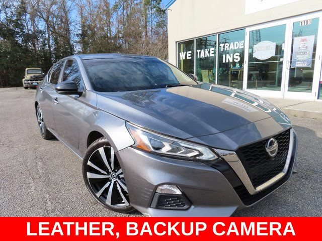 Used 2020 Nissan Altima 2.5 SR w/ Premium Package FWD image 1