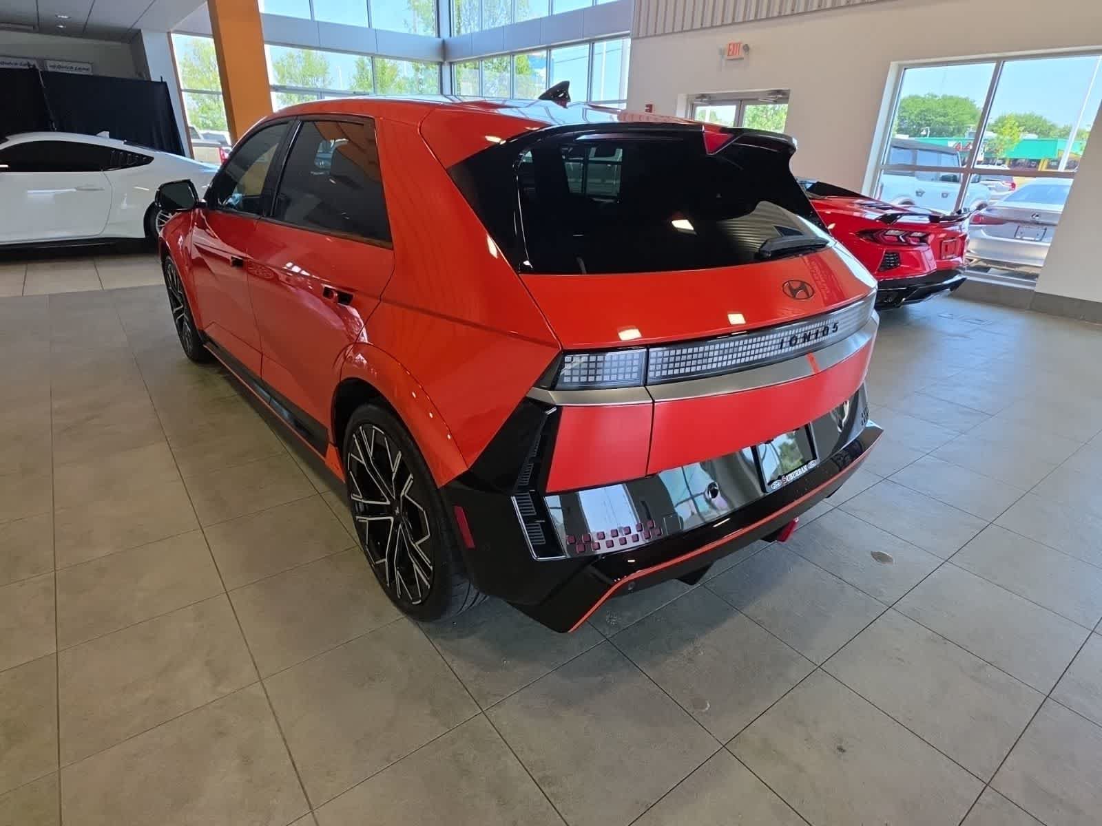 Used 2025 Hyundai Ioniq 5 N AWD/4WD image 11