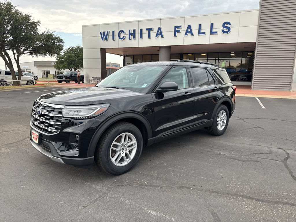 New 2026 Ford Explorer Active w/ Active Comfort Package