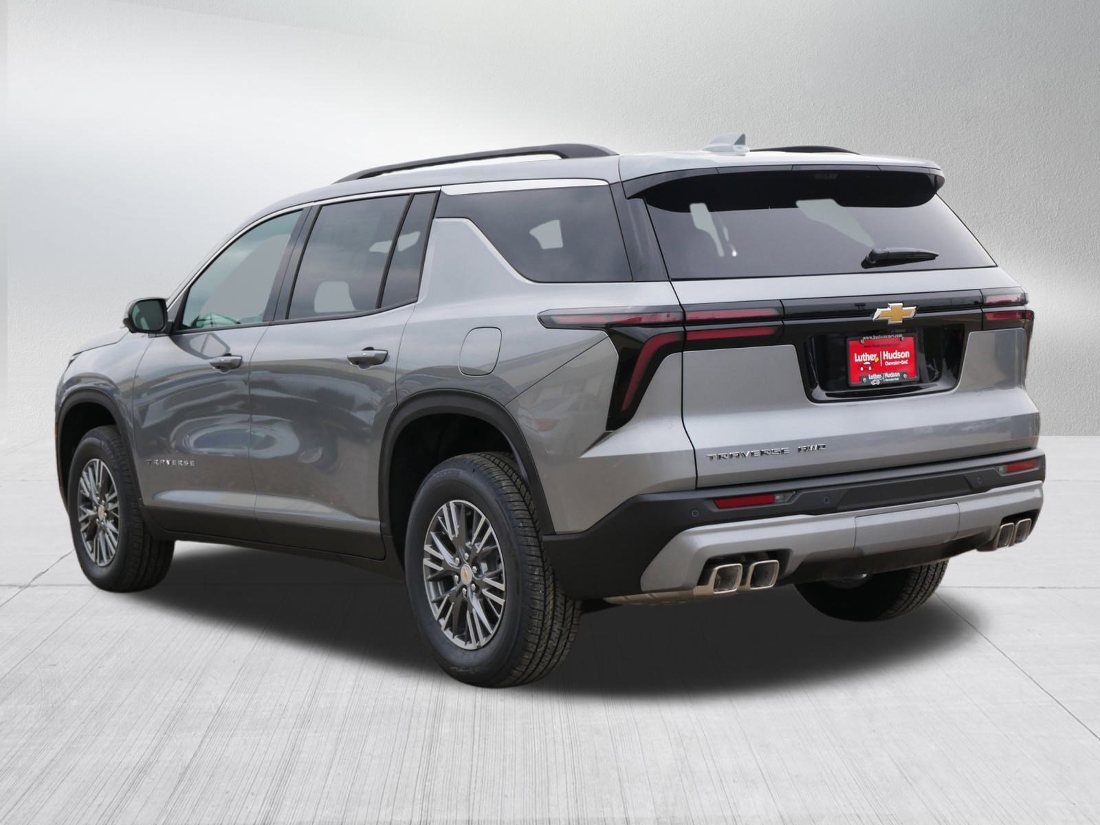 New 2026 Chevrolet Traverse LT w/ Driver Confidence Package image 3