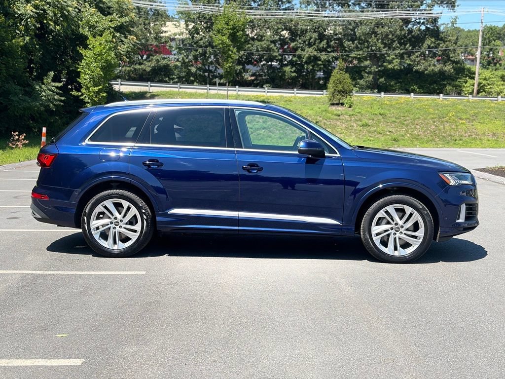 Used 2023 Audi Q7 3.0T Premium AWD/4WD image 7