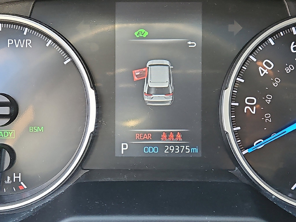 Used 2022 Toyota RAV4 XLE w/ Convenience Package AWD/4WD image 21