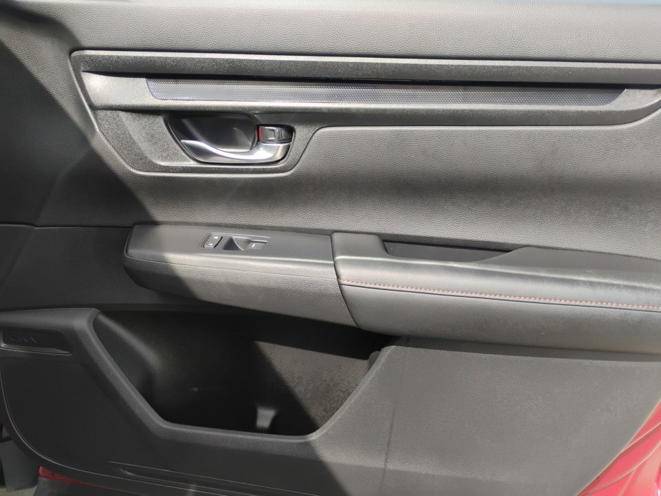 Certified 2025 Honda CR-V Sport-L image 31