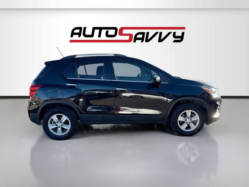 Used 2020 Chevrolet Trax LT w/ LT Convenience Package AWD/4WD image 8