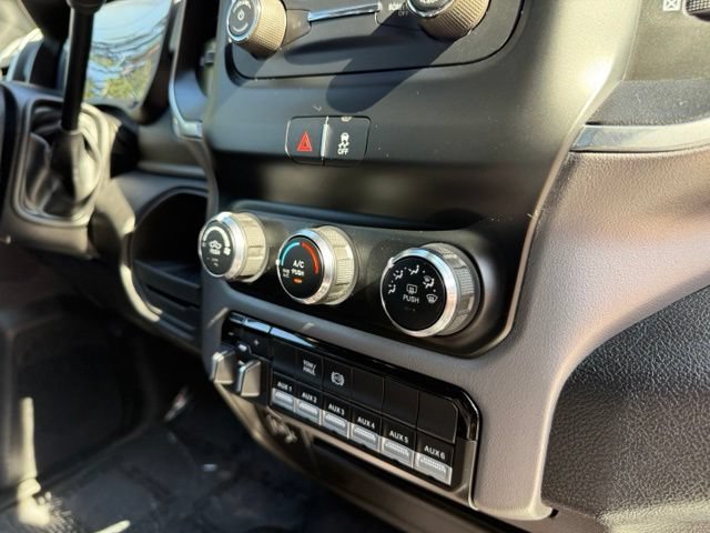 Used 2024 RAM 3500 SLT w/ Quick Order Package 2YG SLT AWD/4WD image 92