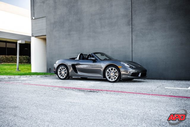 Used 2021 Porsche 718 Boxster RWD image 57