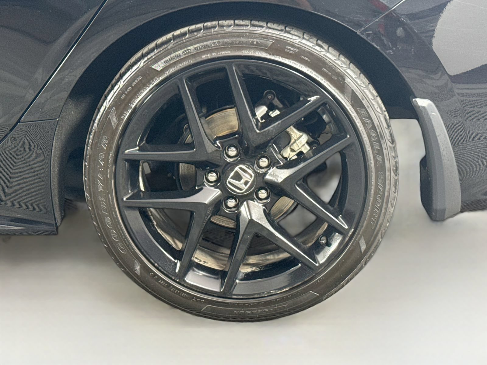 Used 2025 Honda Civic Sport image 9