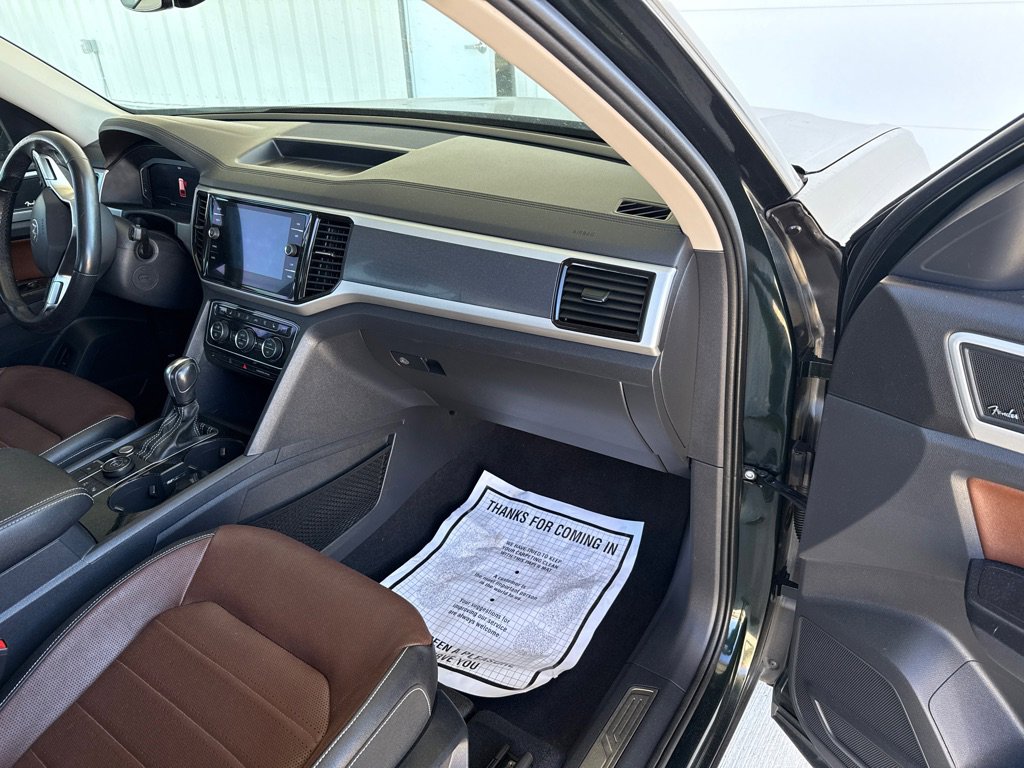 Used 2021 Volkswagen Atlas SEL Premium image 12