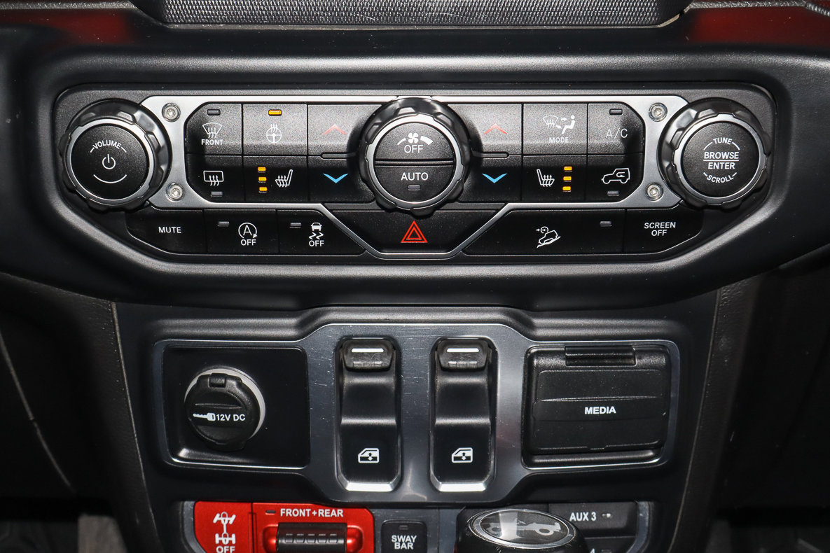 Used 2020 Jeep Wrangler Rubicon w/ Cold Weather Group image 29