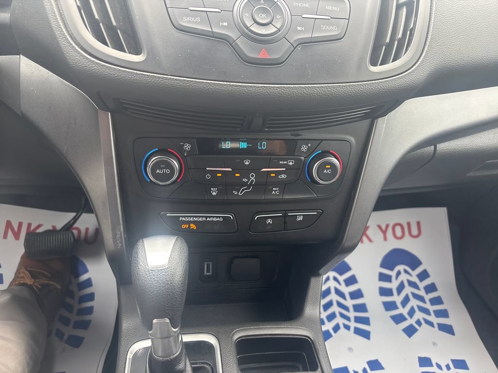 Used 2017 Ford Escape SE AWD/4WD image 23