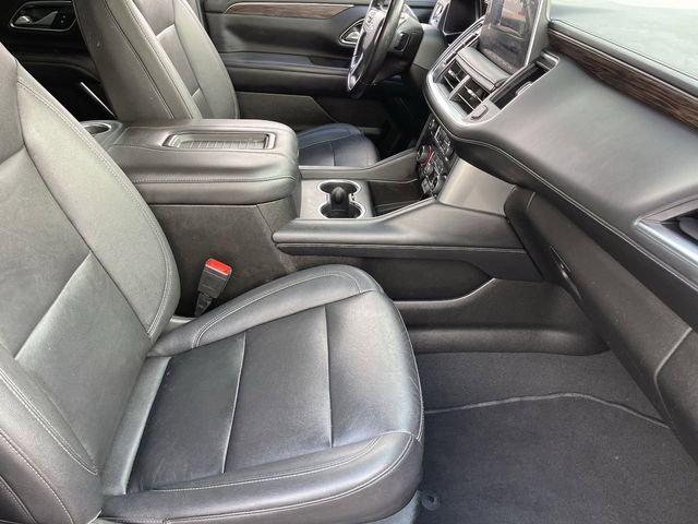 Used 2022 Chevrolet Suburban Z71 image 11