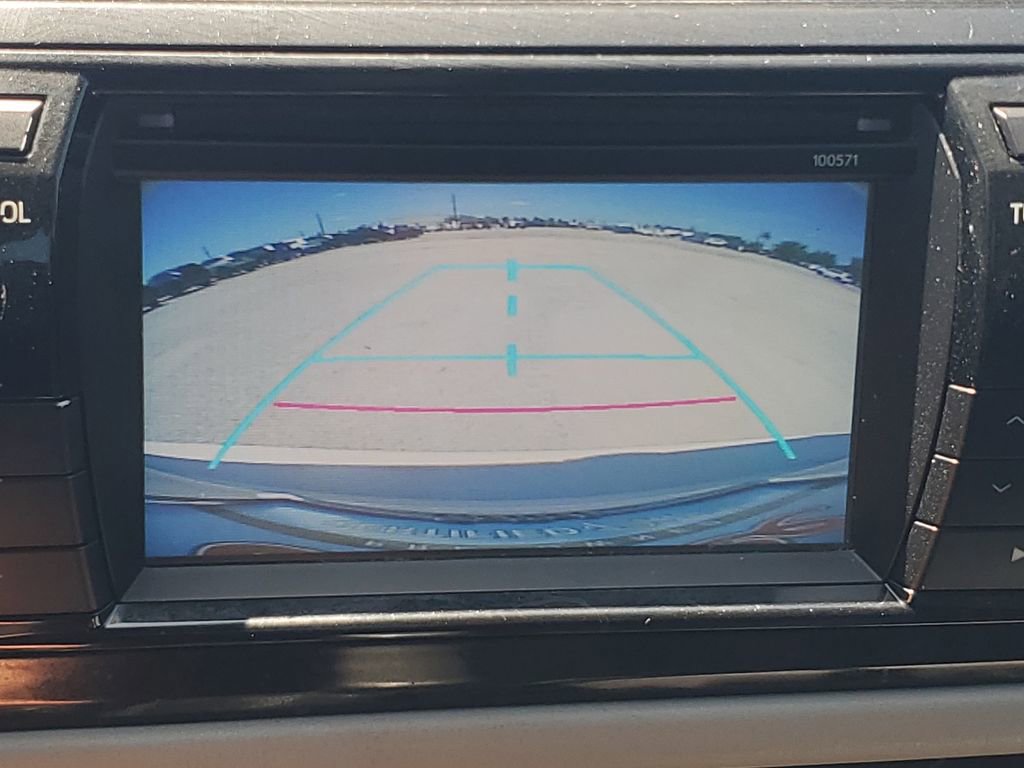 Used 2016 Toyota Corolla LE FWD image 22