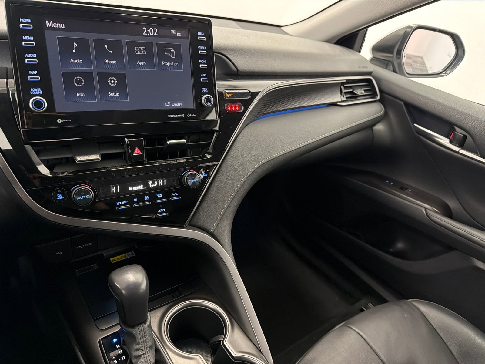 Used 2024 Toyota Camry XSE image 21