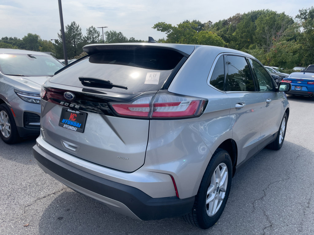 Used 2022 Ford Edge SEL image 5