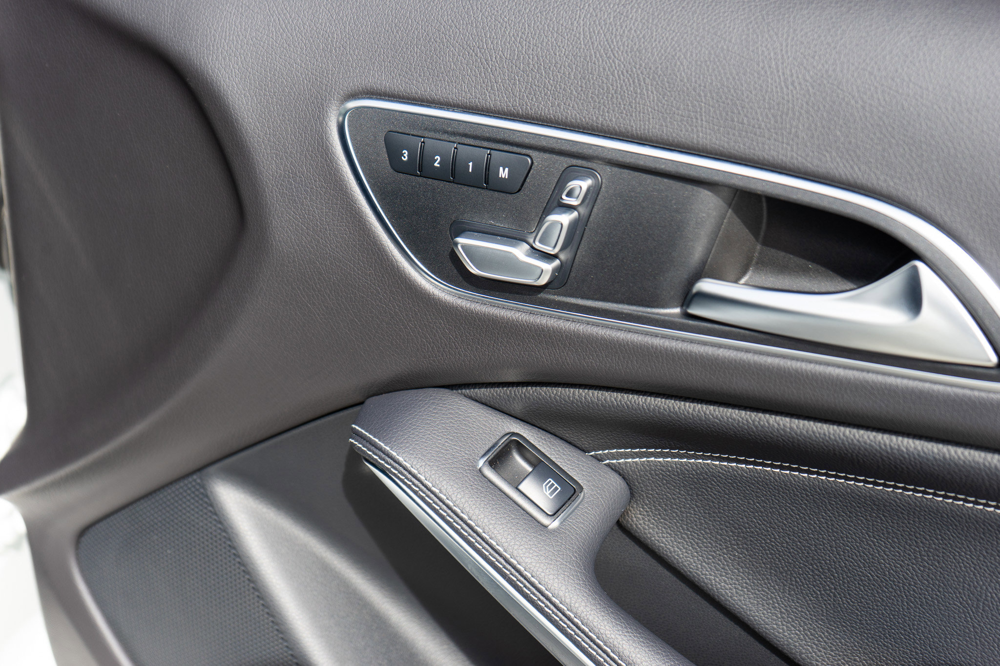 Used 2019 Mercedes-Benz GLA 250 4MATIC image 44