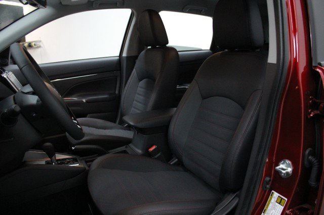 New 2026 Mitsubishi Outlander Sport SE image 7