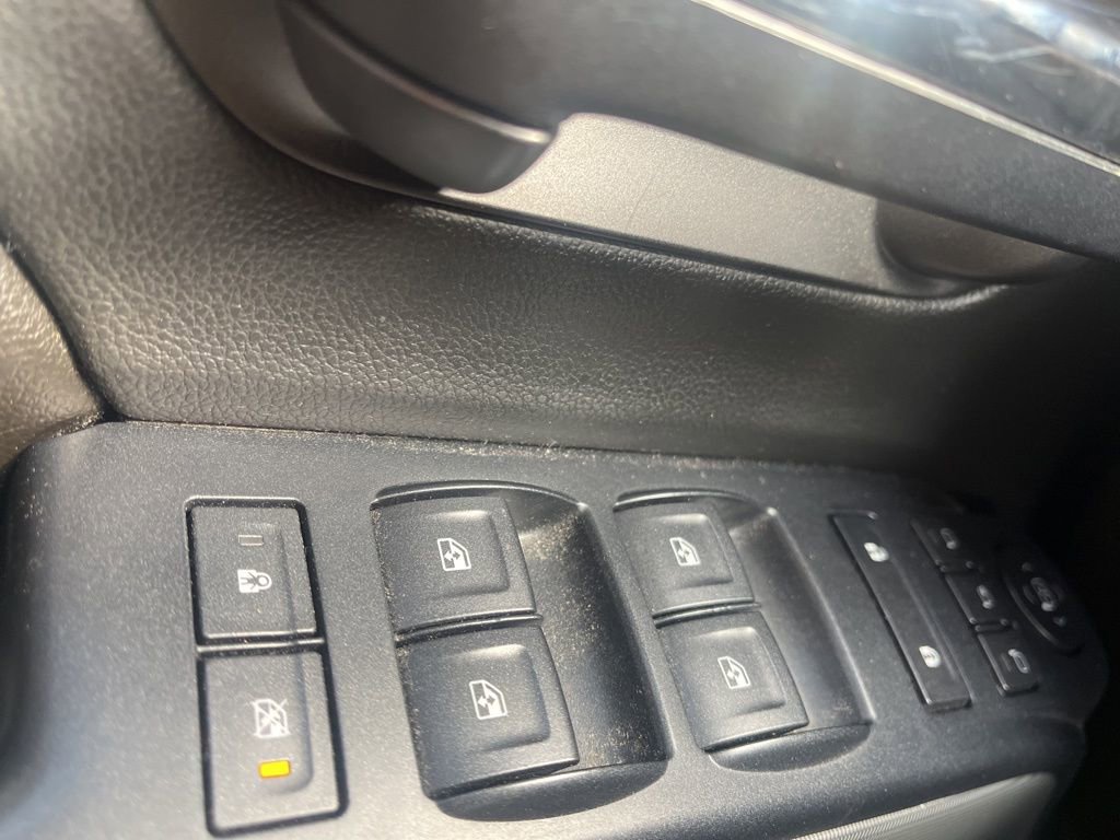 Used 2017 Chevrolet Silverado 1500 LTZ Z71 w/ LTZ Plus Package image 20