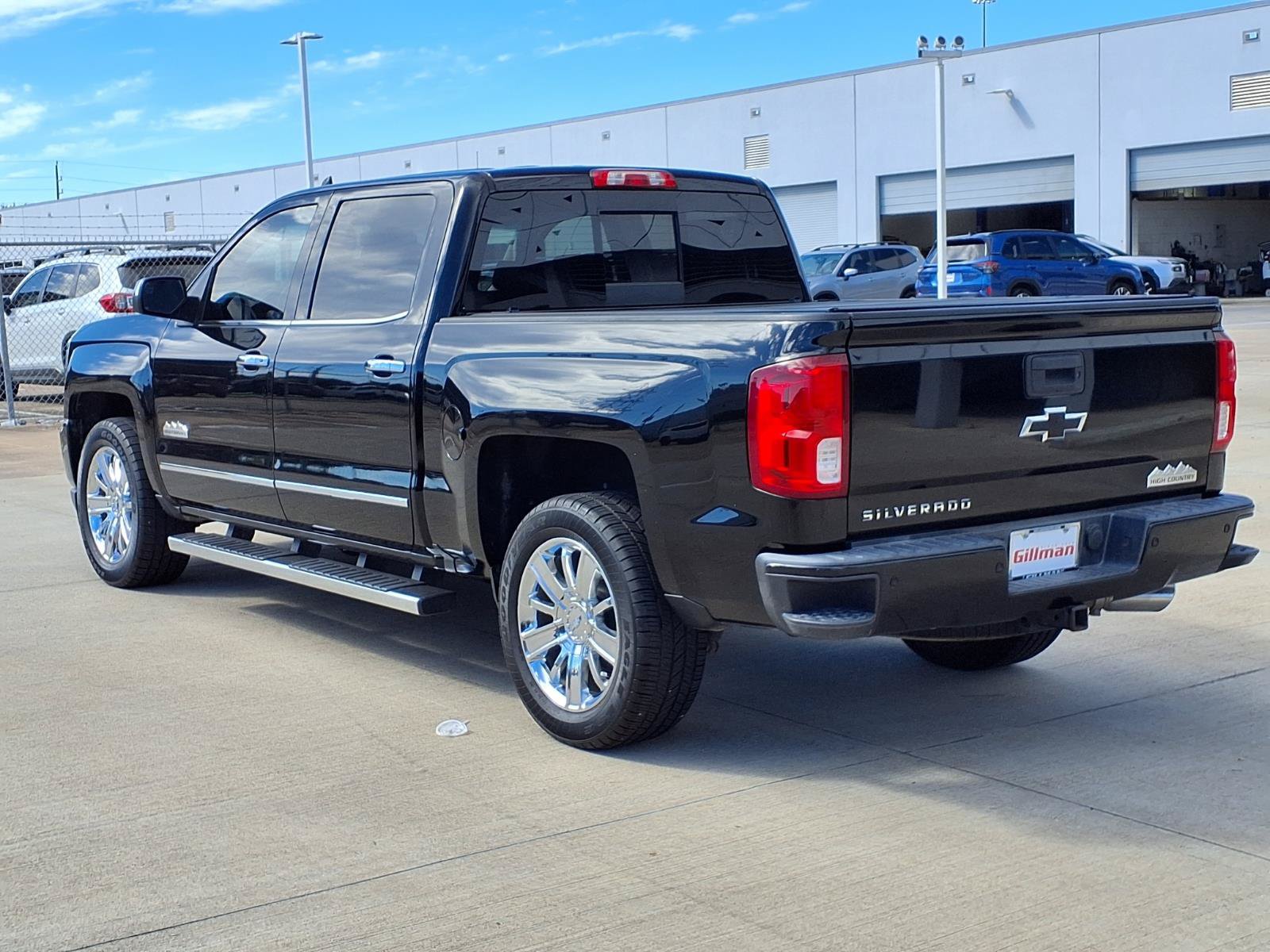Used 2018 Chevrolet Silverado 1500 High Country RWD image 4