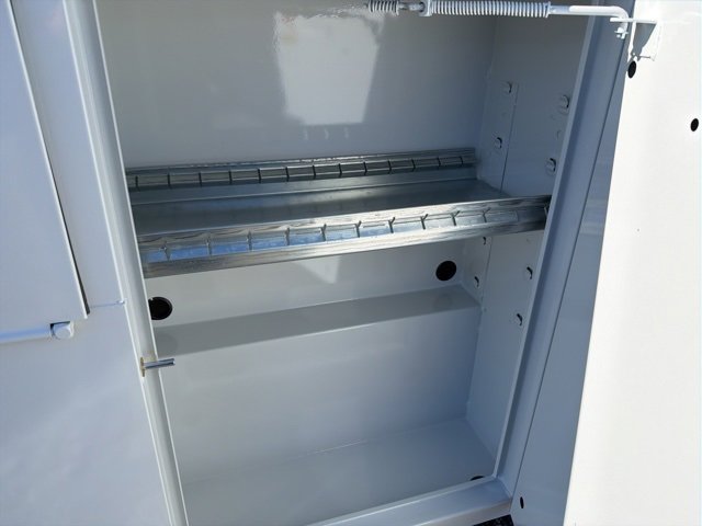 New 2026 Ford F250 XL w/ XL Chrome Package image 9