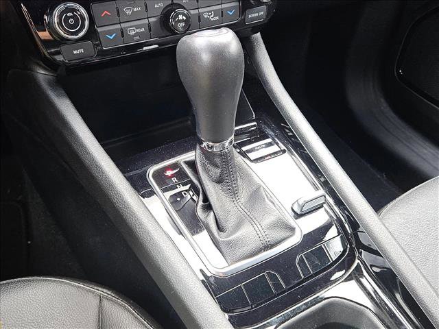 Used 2022 Jeep Compass Limited AWD/4WD image 13