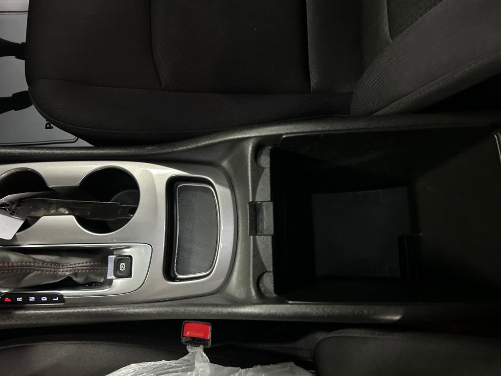 Used 2023 Chevrolet Malibu RS FWD image 21