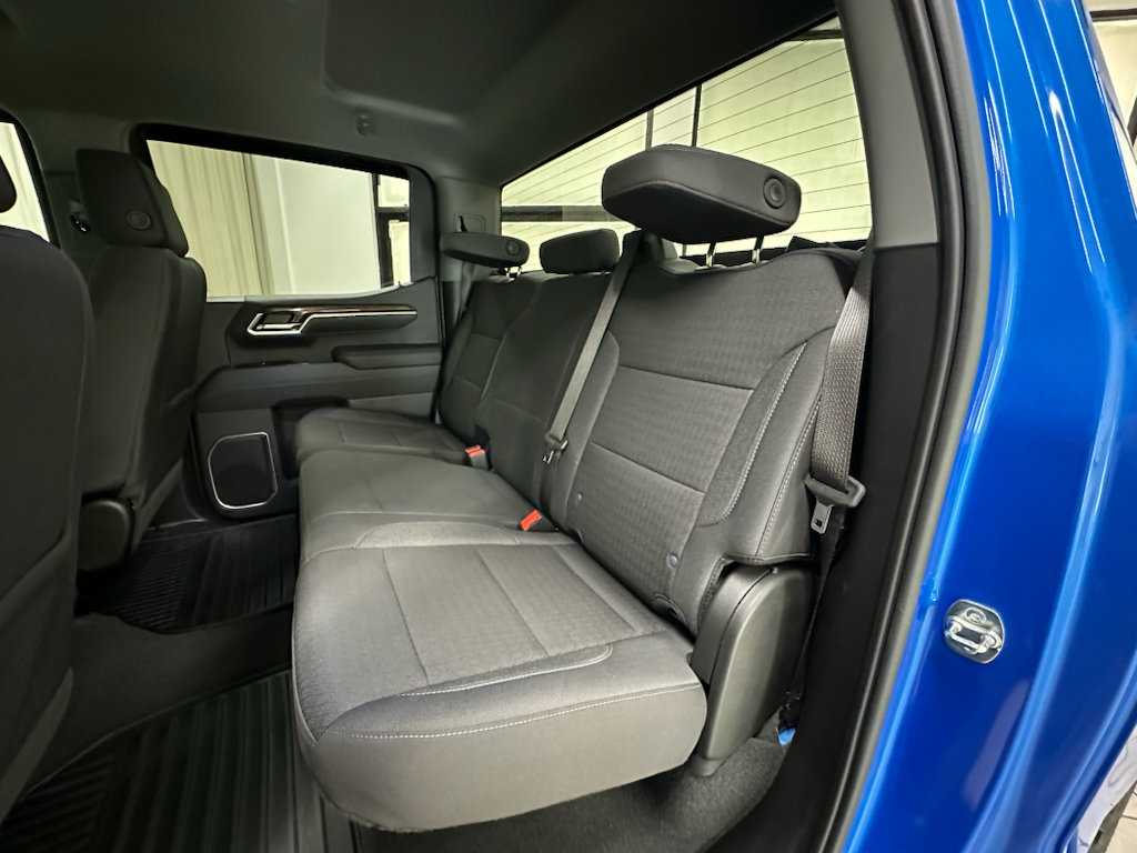 Used 2026 Chevrolet Silverado 1500 LT AWD/4WD image 21