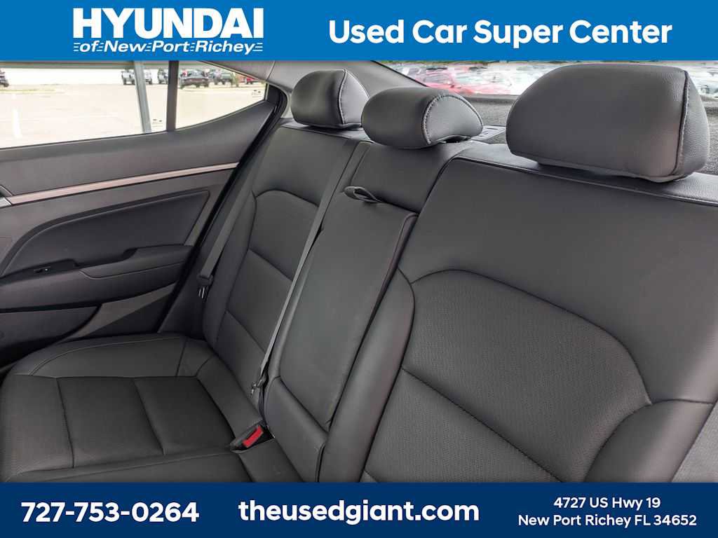 Used 2017 Hyundai Elantra Limited FWD image 14
