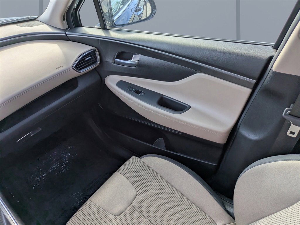 Used 2023 Hyundai Santa Fe SEL image 18